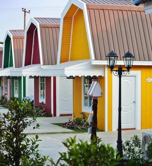 Color Ville Resort 17