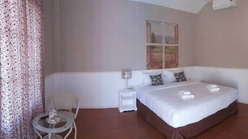 Color Ville Resort 19