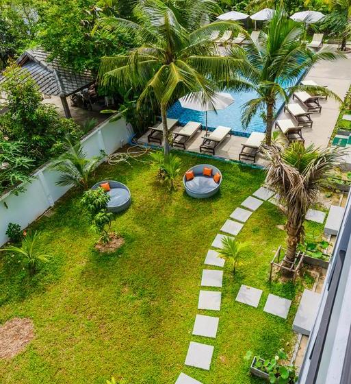 Resort Baan Phuchalong Bungalow 11