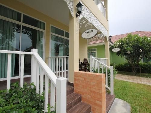 Resort Ruen Maihom Riverside Cottage 20