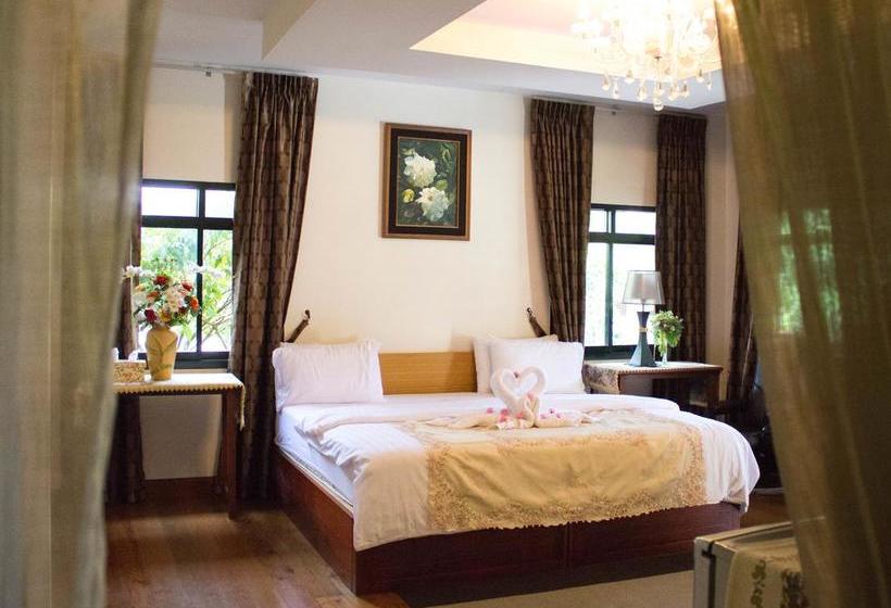 Hotel Yenjit Resort 4