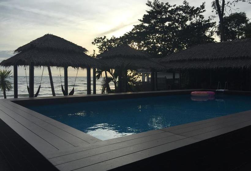 Resort Paradise Cottage 10