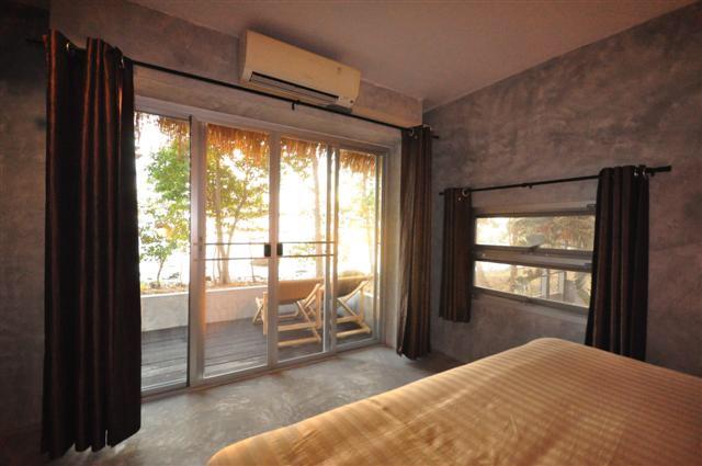 Resort Paradise Cottage 12