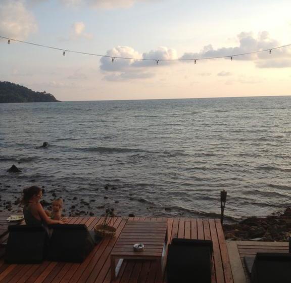 Resort Paradise Cottage 16