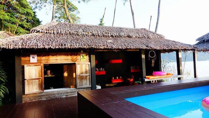 Resort Paradise Cottage 6