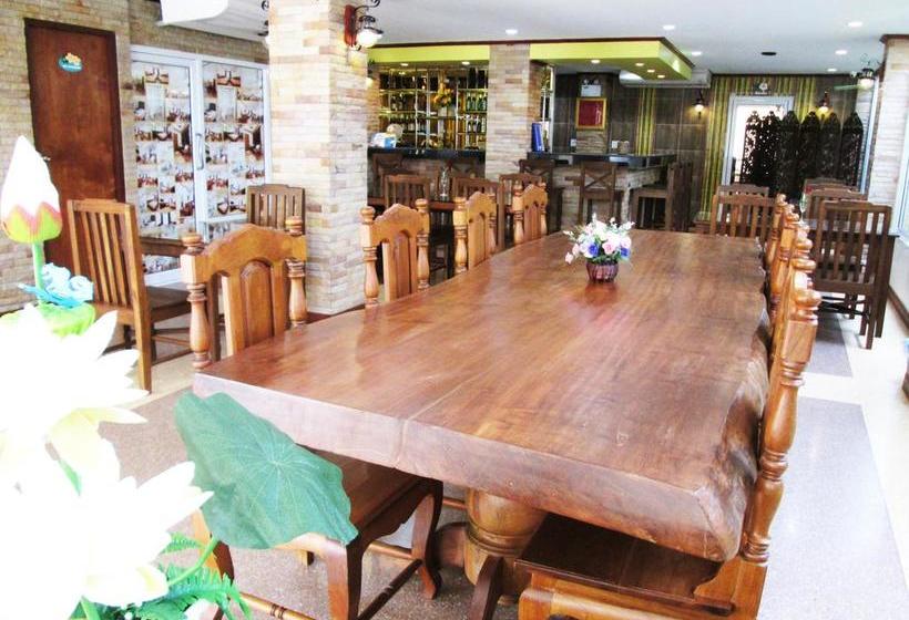 Hostel Baanrabiangmai 5