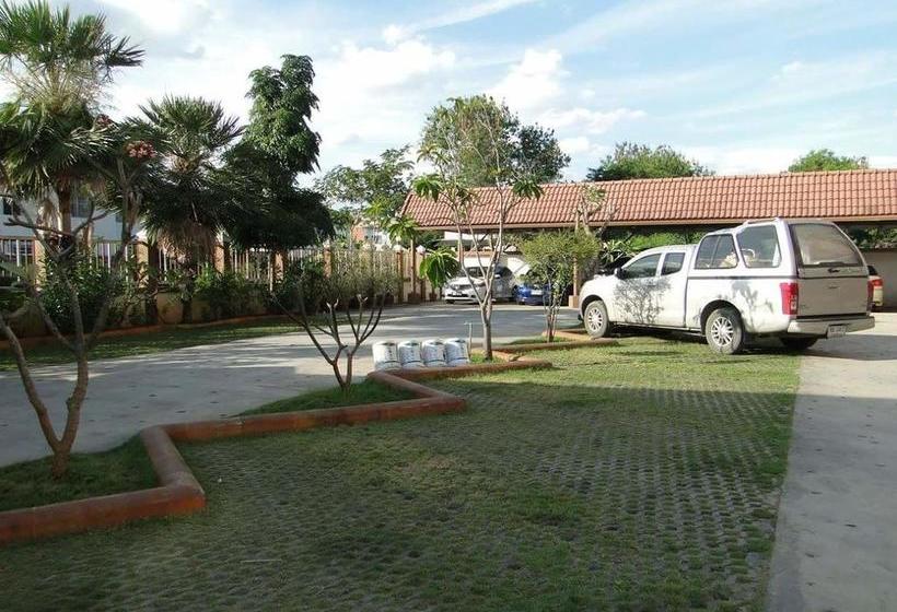 Hotel Klang Muang River Home 11