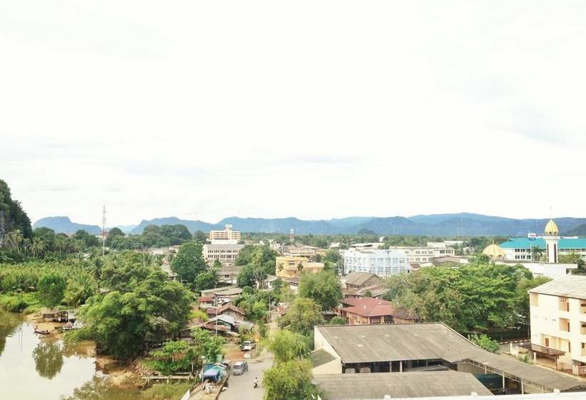 Hotel Sinkiat Buri 3