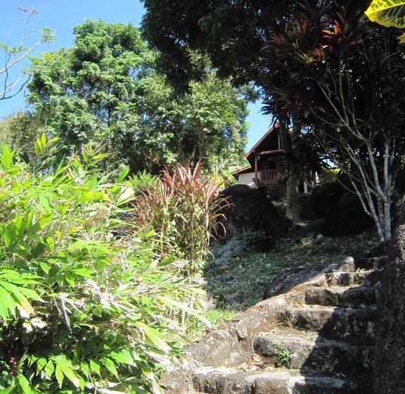 Phanom Bencha Mountain Resort 6