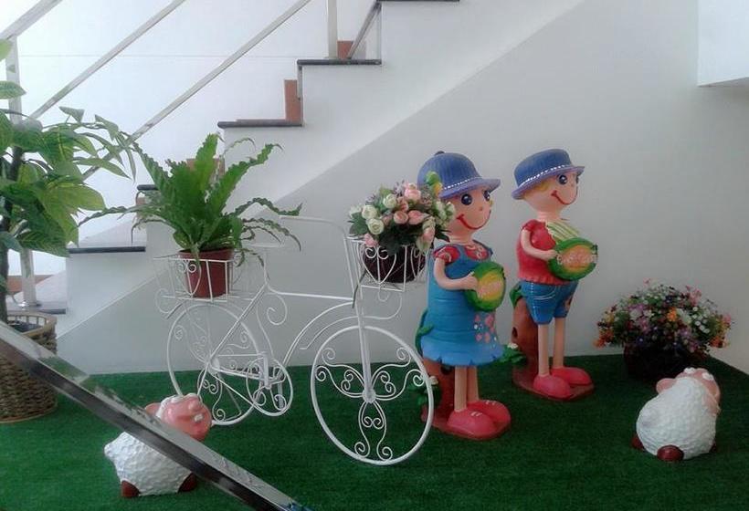 Hotel All Seasons Residence 15