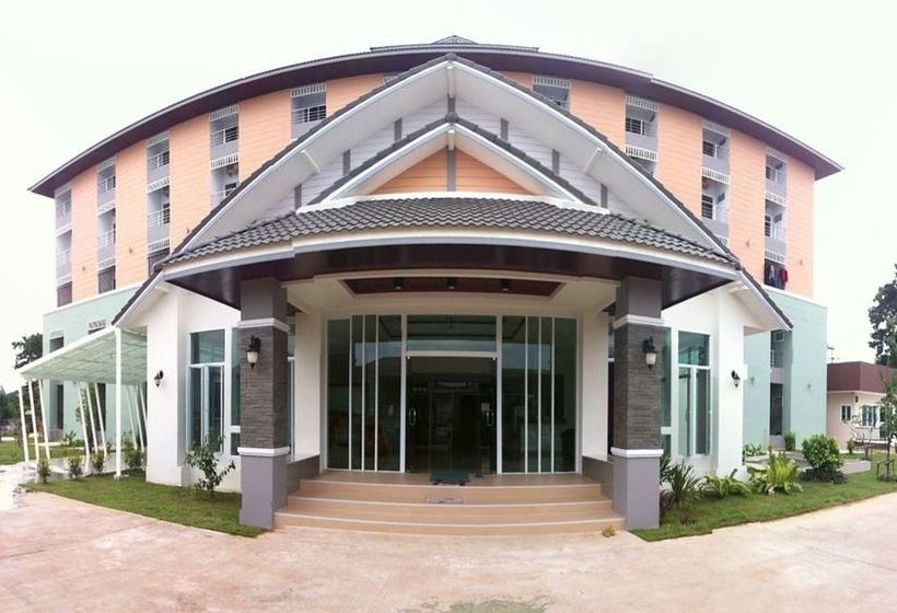 The Cotton Apartment And Resort 11