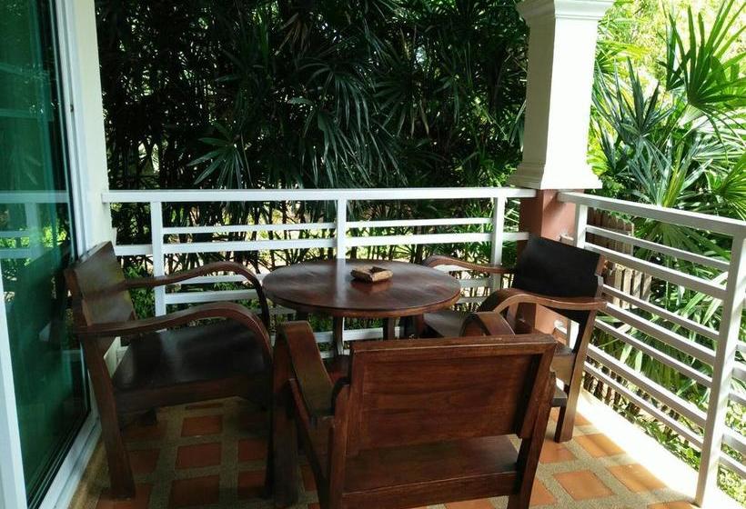 Phukhamsaed Mountain Resort And Spa 6