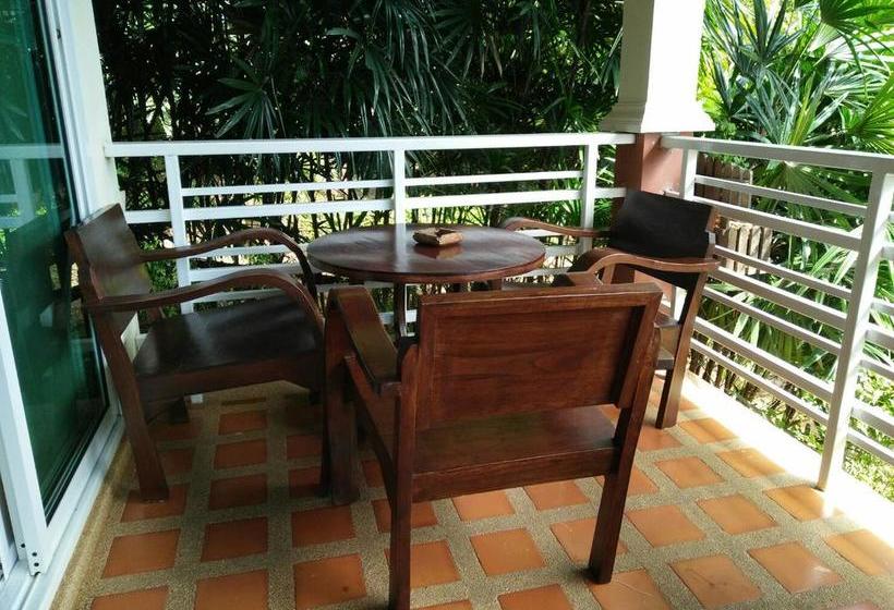 Phukhamsaed Mountain Resort And Spa 7