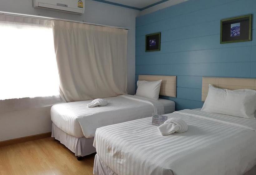 Hotel Cactus Resort & 13