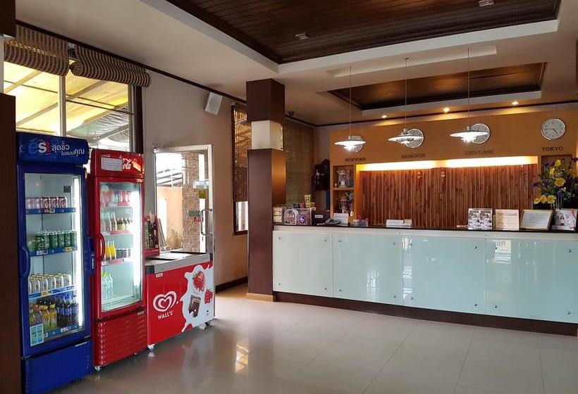 Hotel Cactus Resort & 4