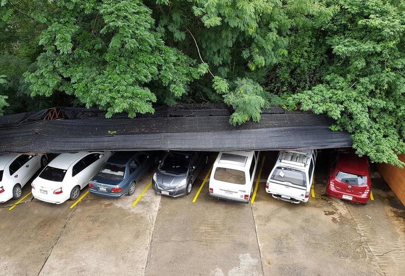 Hotel Cactus Resort & 7