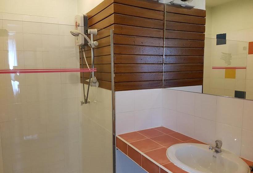 Hotel Cactus Resort & 8