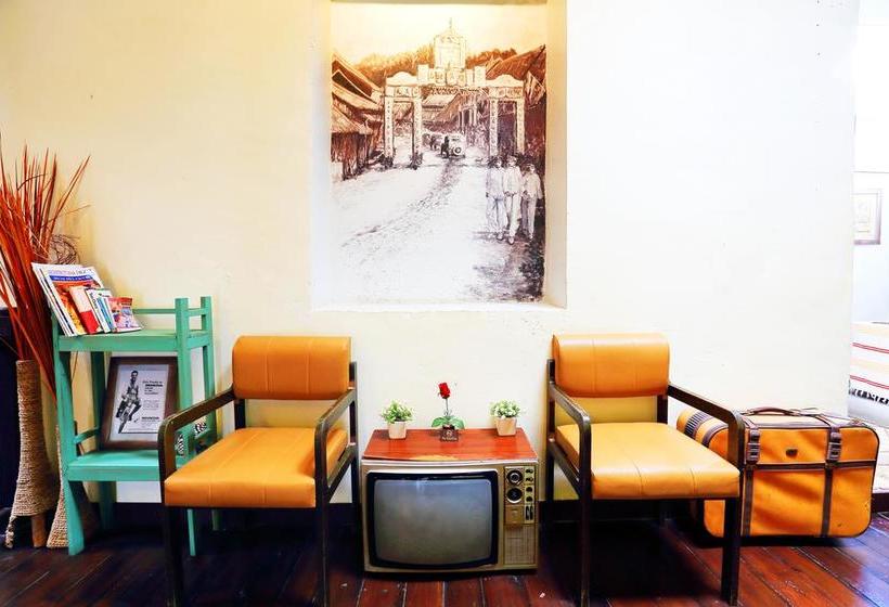 Luang Poj Boutique Hostel 4