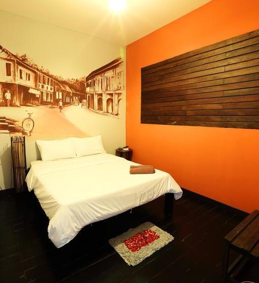 Luang Poj Boutique Hostel 7