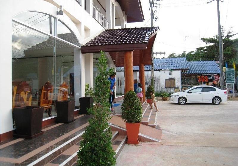 Hotel Kachapol 1