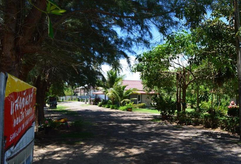 Sangjun On Beach Resort 3