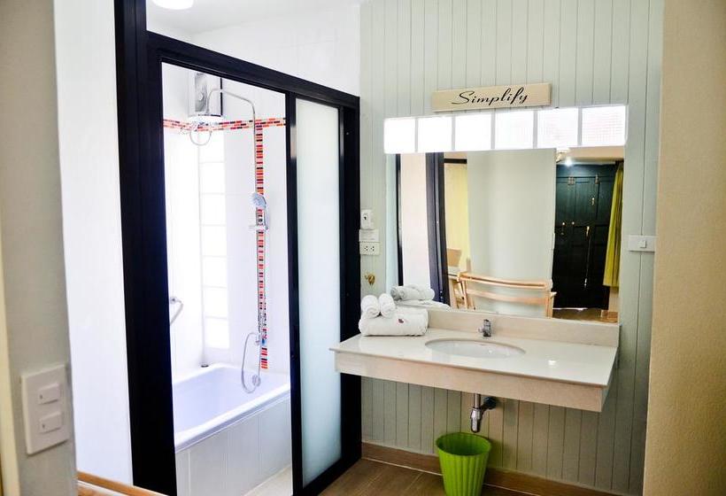 Praepimpalai Thai Spa & Resort 13