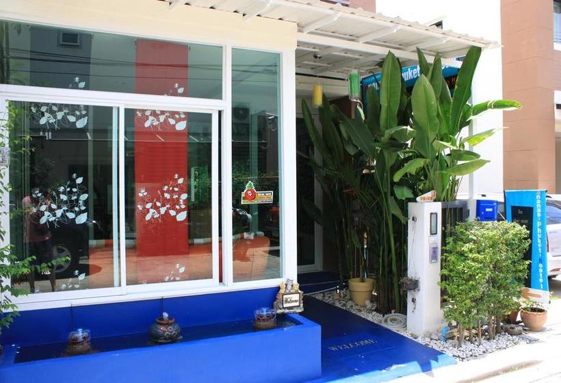 Ananas Phuket Hostel 11