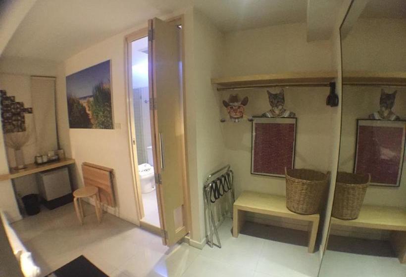 Escape At Sathorn Terrace: Boutique Bed And Breakfast 15