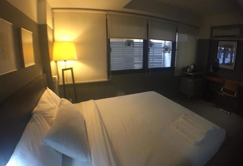 Escape At Sathorn Terrace: Boutique Bed And Breakfast 18