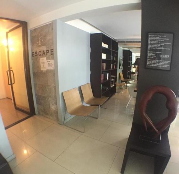 Escape At Sathorn Terrace: Boutique Bed And Breakfast 5