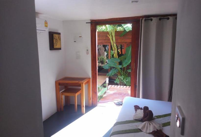 The Box Lipe Resort 13