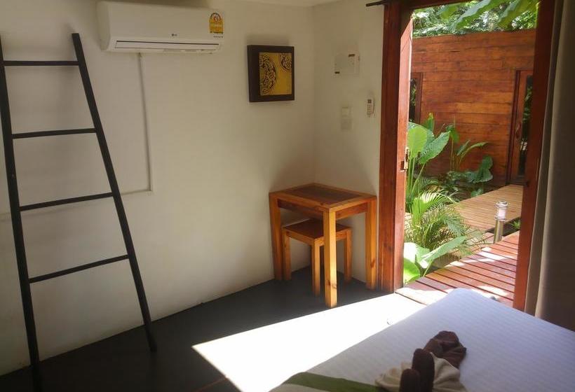 The Box Lipe Resort 7