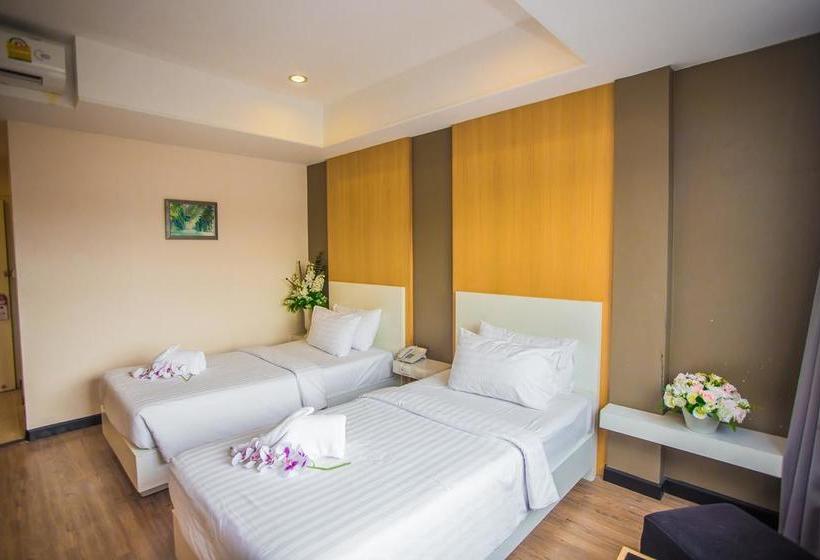 Hotel New Travel Lodge 20