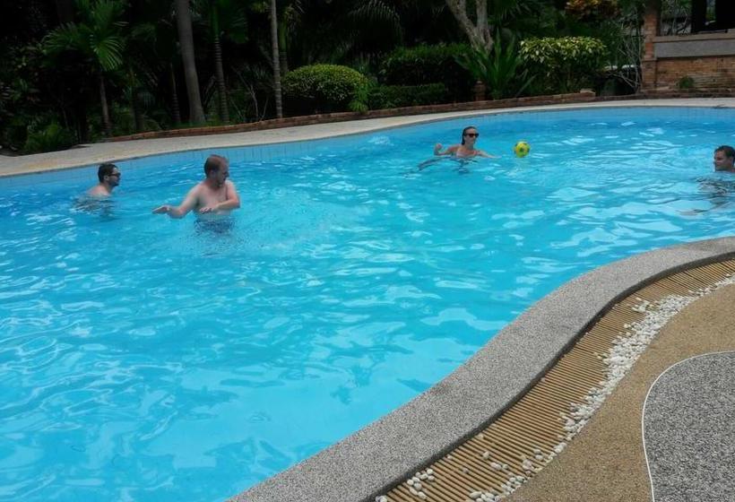 Hotel Aonang Cliff Mountain New Resort 8