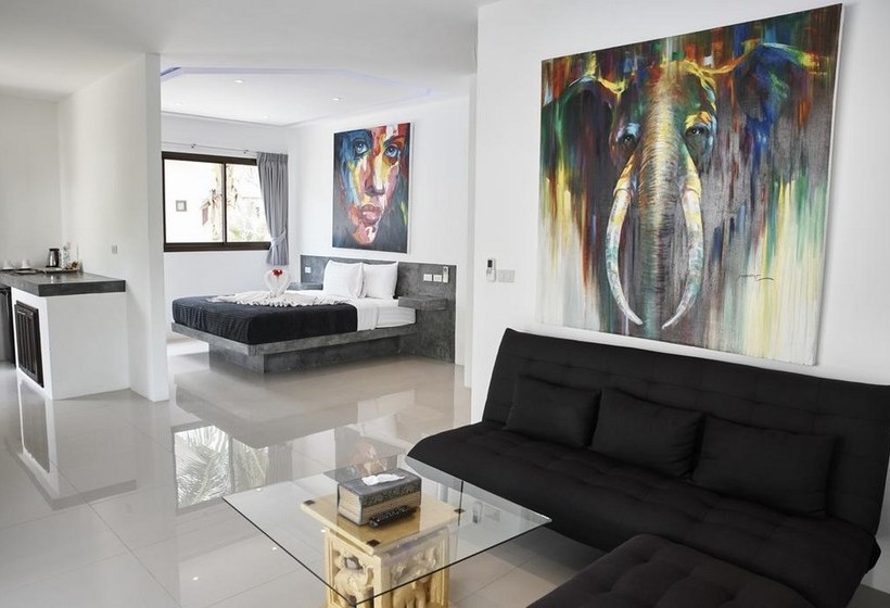 Coconutspalm Resort 1