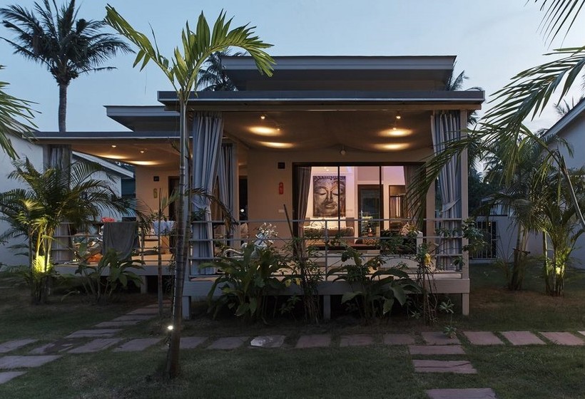 Coconutspalm Resort 2