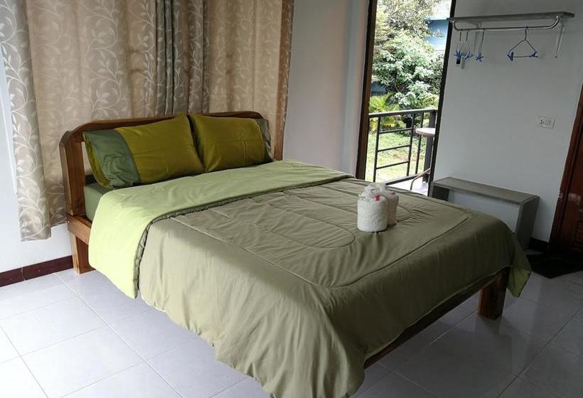 Resort Baan Khaoneawdum 4