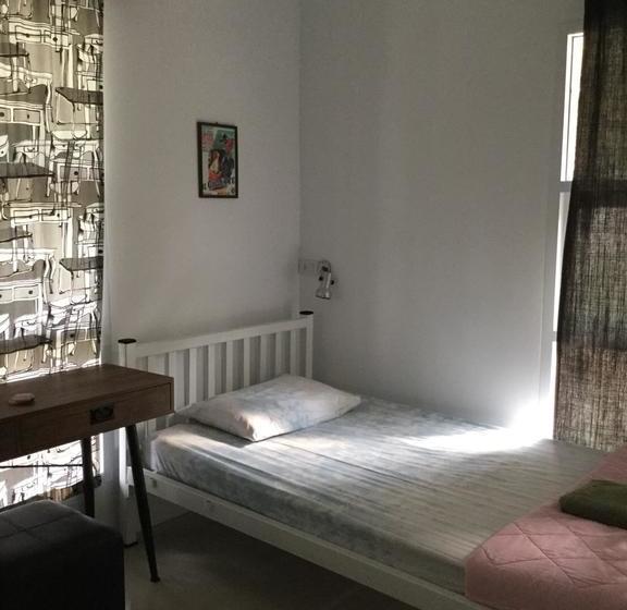 Ananas Samui Hostel 15