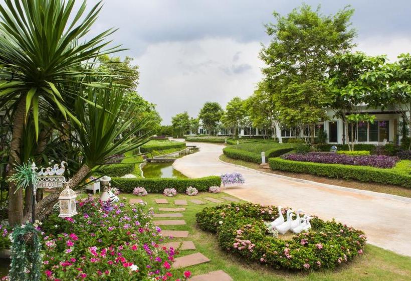 Villa Reina Resort 1