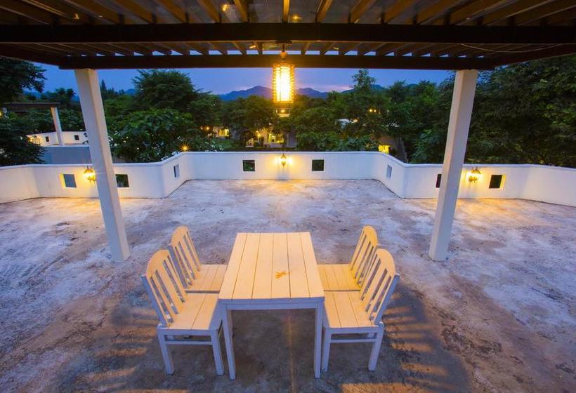 Villa Reina Resort 3