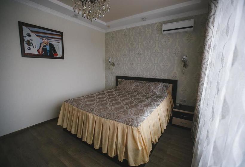 Hotel Kavkazskaya Plennitsa 14