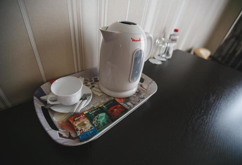 Hotel Kavkazskaya Plennitsa 3