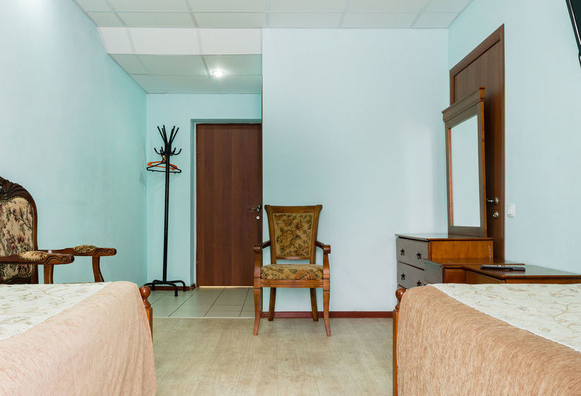 Hostel Zeleniy Bereg 5