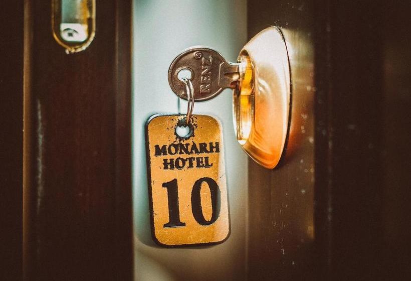 Hotel Monarkh 8