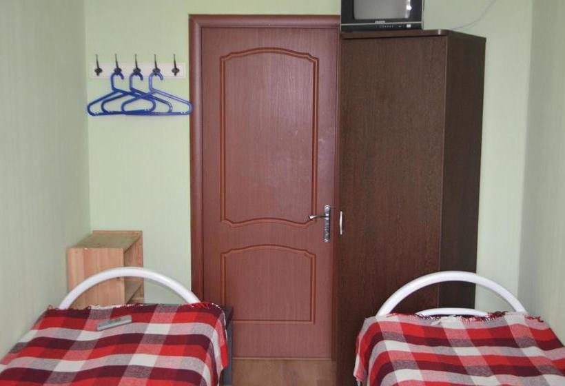 Hôtel Bugrov Hostel 11