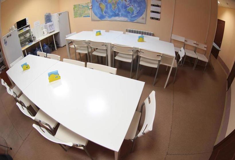 Hôtel Bugrov Hostel 17