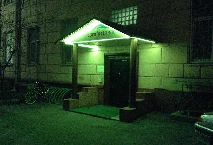 Hotel Comfort Park 11
