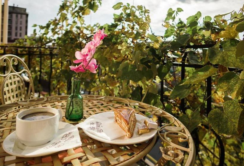 Hotel Villa Deja Vu 1