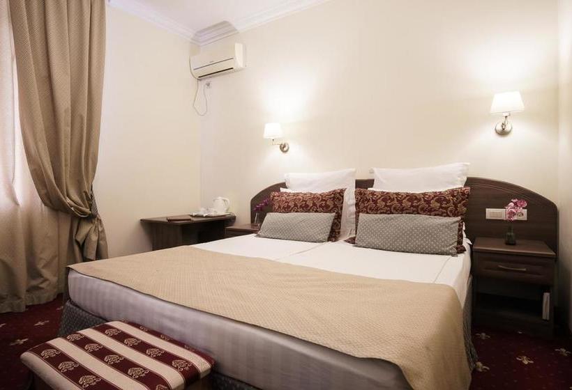 Hotel Villa Deja Vu 11