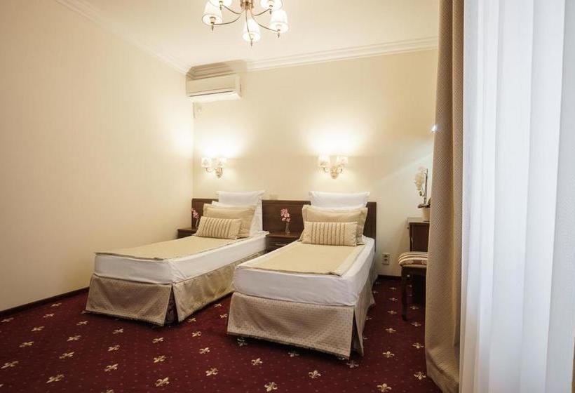 Hotel Villa Deja Vu 17